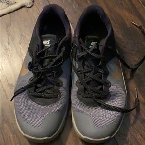 Nike Metcon 2 Men’s Size 6 (women’s 7.5) Gray/Gold